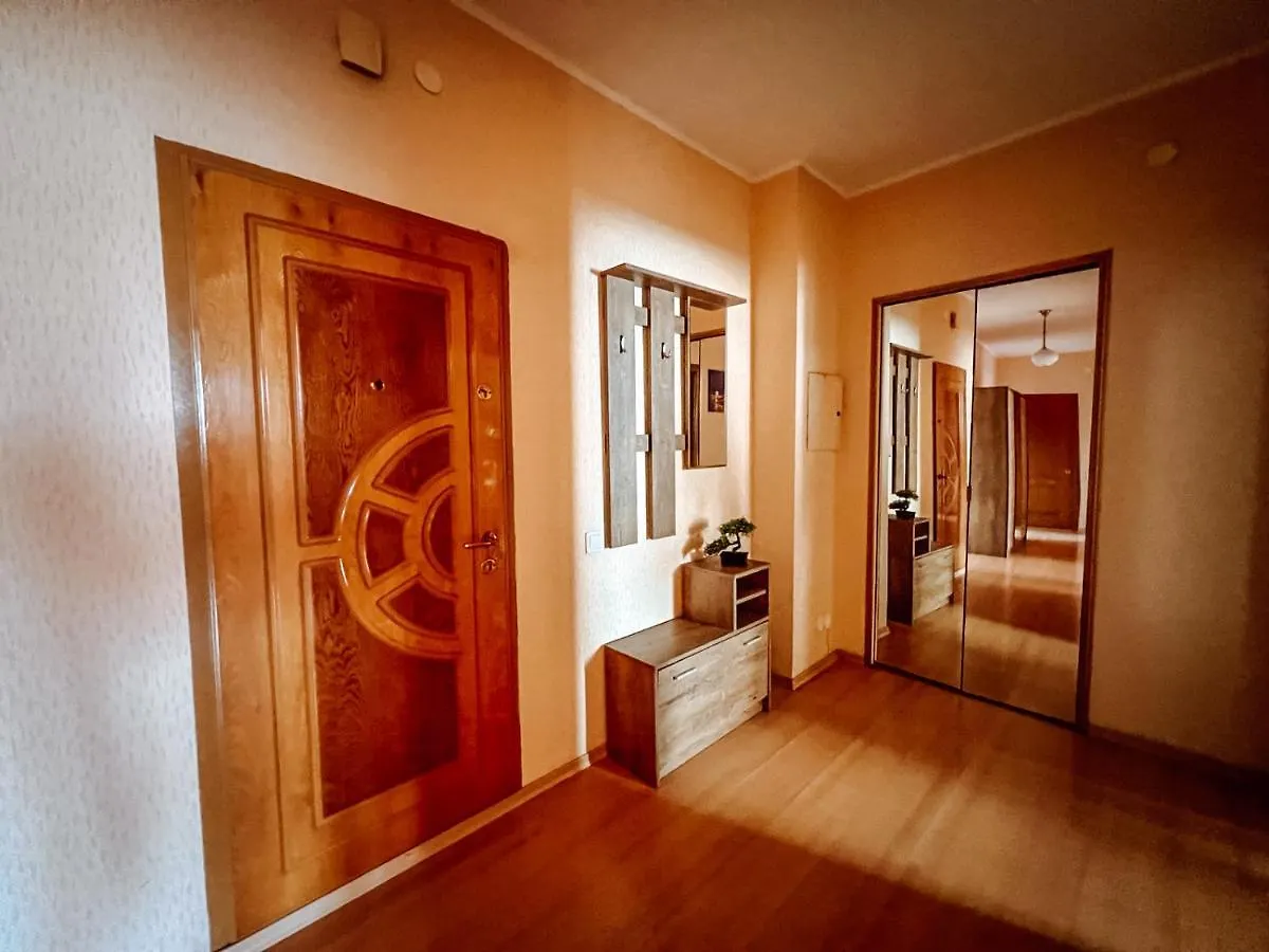 Cozy Apartments On The Left Bank Киев