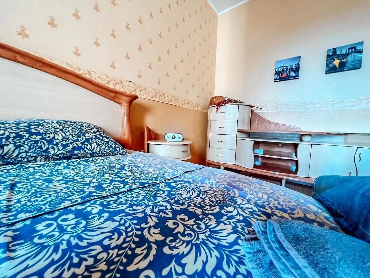 Cozy Apartments On The Left Bank Киев