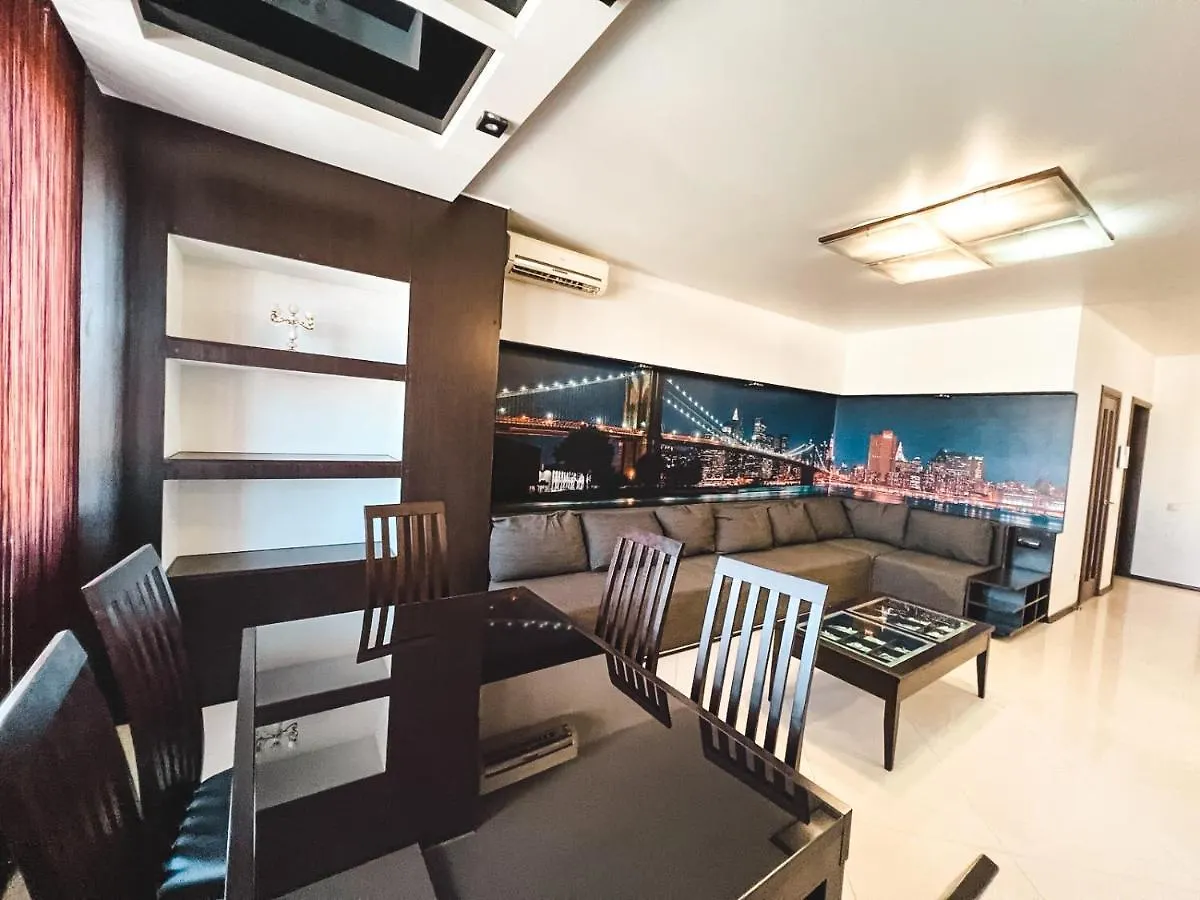 Cozy Apartments On The Left Bank Киев